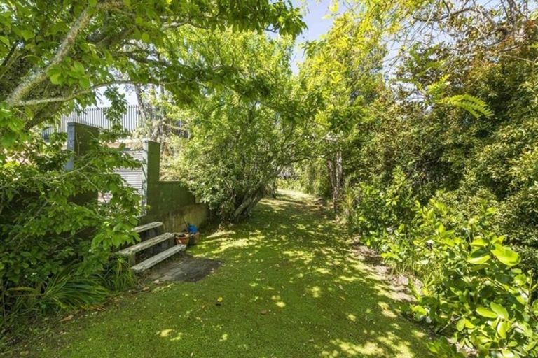 Photo of property in 78 Aberdeen Road, Campbells Bay, Auckland, 0620