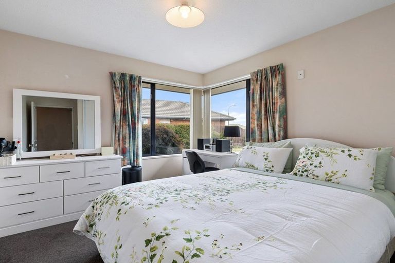 Photo of property in 42 Bella Rosa Drive, Hei Hei, Christchurch, 8042
