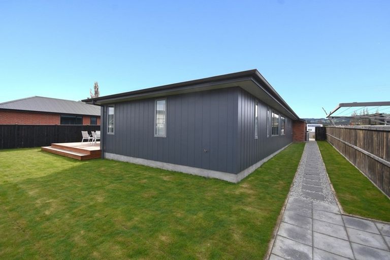 Photo of property in 147 Wingatui Road, Mosgiel, 9024