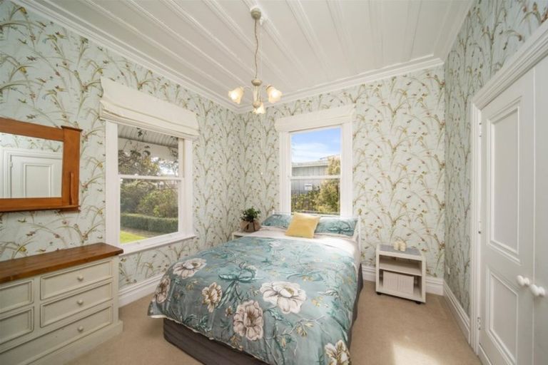 Photo of property in 22 Disraeli Street, Hawera, 4610