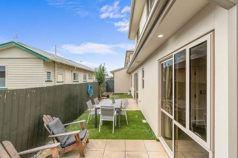 Photo of property in 98 Elizabeth Street, Riccarton, Christchurch, 8041