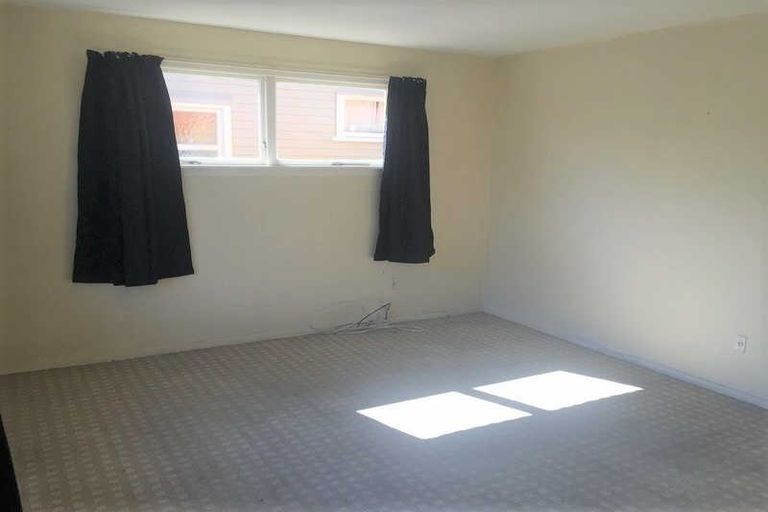 Photo of property in 2/19 Isabella Place, Waltham, Christchurch, 8011