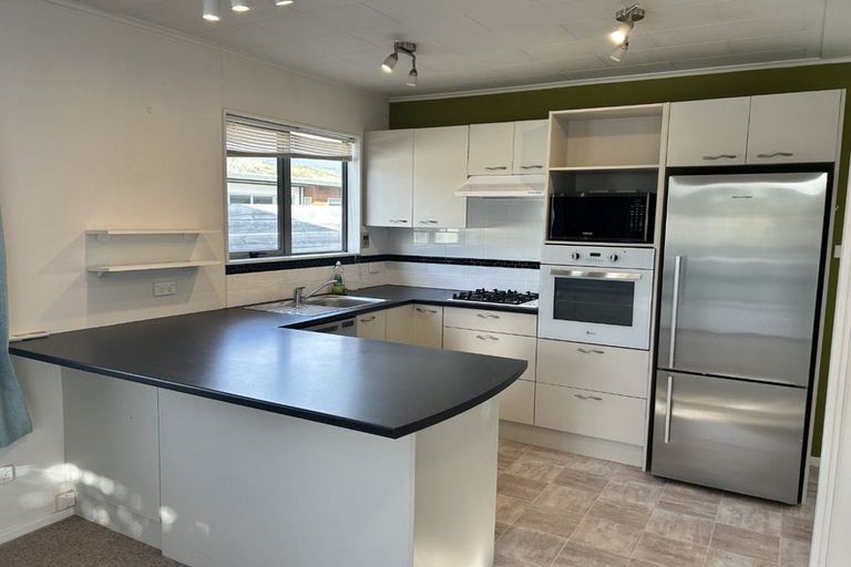 Photo of property in 17 Princeton Road, Raumati Beach, Paraparaumu, 5032