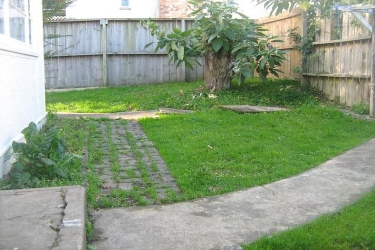 Photo of property in 1/79 Hillcrest Road, Papatoetoe, Auckland, 2025
