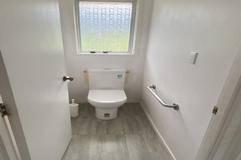 Photo of property in 59a Juniper Road, Sunnynook, Auckland, 0620