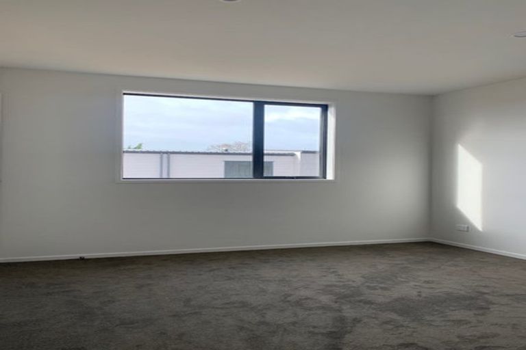 Photo of property in 41 Clay Works Lane, New Lynn, 0600