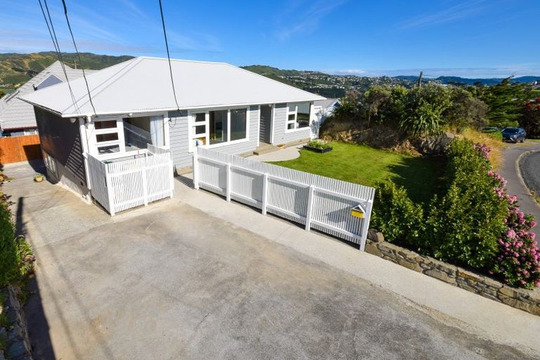 Photo of property in 166 Buckley Road, Southgate, Wellington, 6023