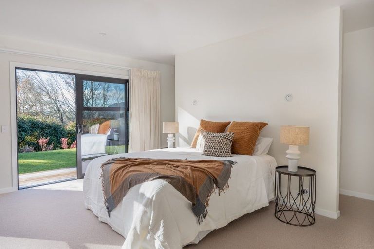 Photo of property in 8 Sorrento Drive, Rangatira Park, Taupo, 3330