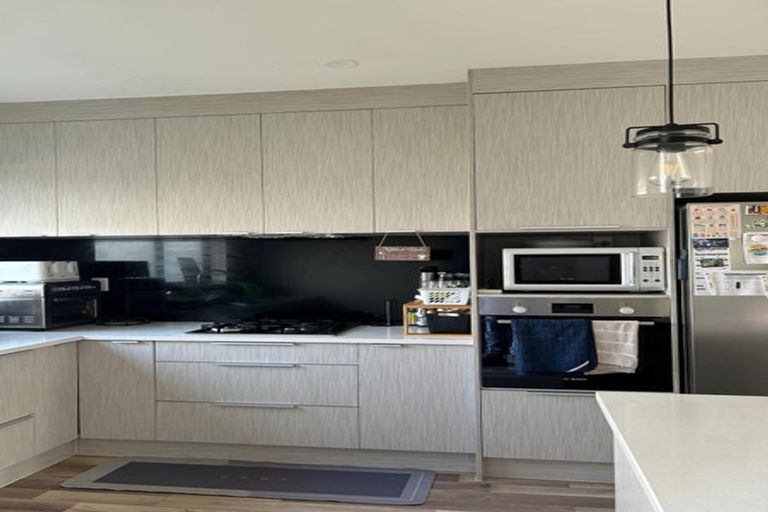 Photo of property in 46a Adams Road South, Pukekohe, 2120