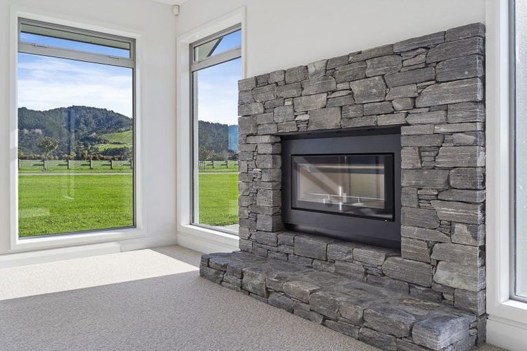 Photo of property in 5 Riverside Way, Clevedon, Papakura, 2585