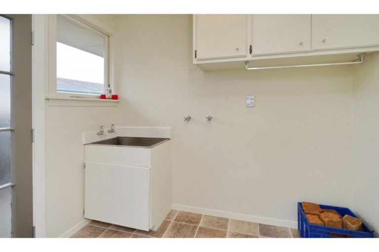 Photo of property in 195 Grimseys Road, Redwood, Christchurch, 8051