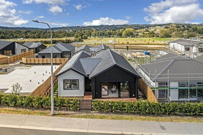 Photo of property in 27 Puhinui Avenue, Warkworth, 0981