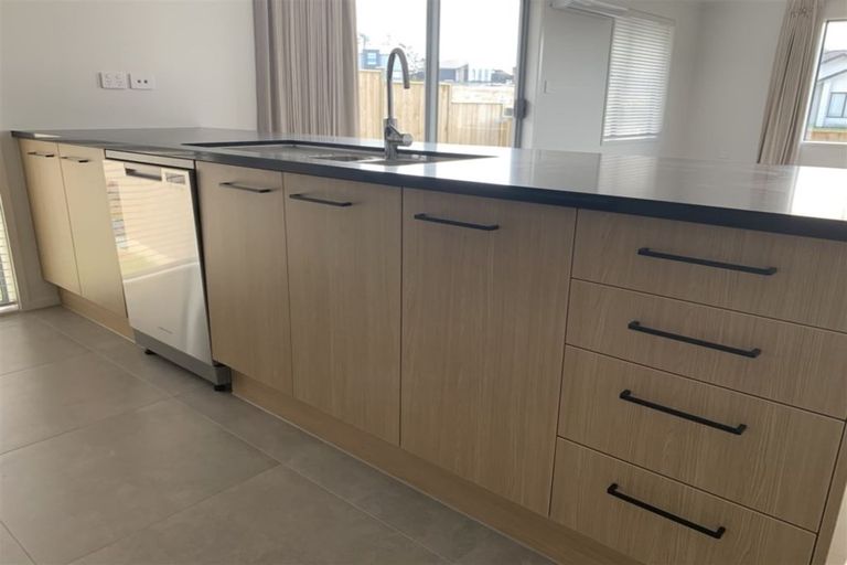 Photo of property in 29 Nellie Drive, Kumeu, 0810