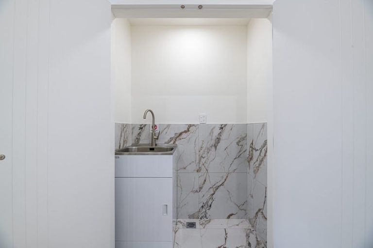 Photo of property in 36b Kaikoura Street, Maupuia, Wellington, 6022