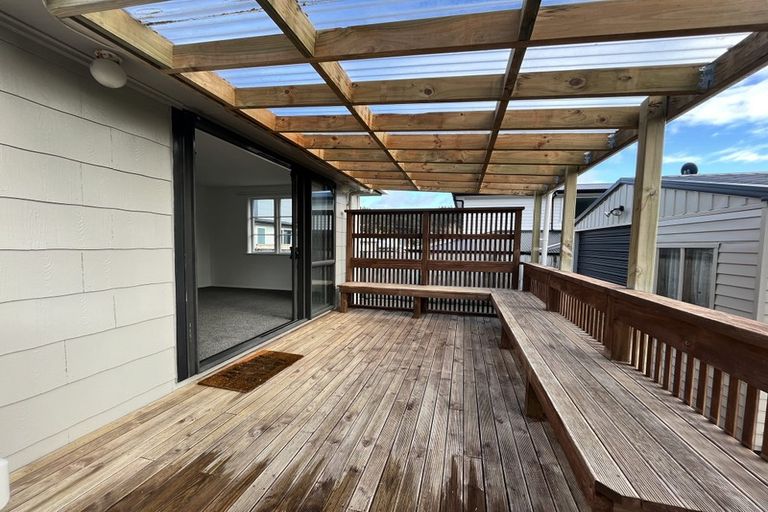 Photo of property in 9 Kamahi Street, Stokes Valley, Lower Hutt, 5019