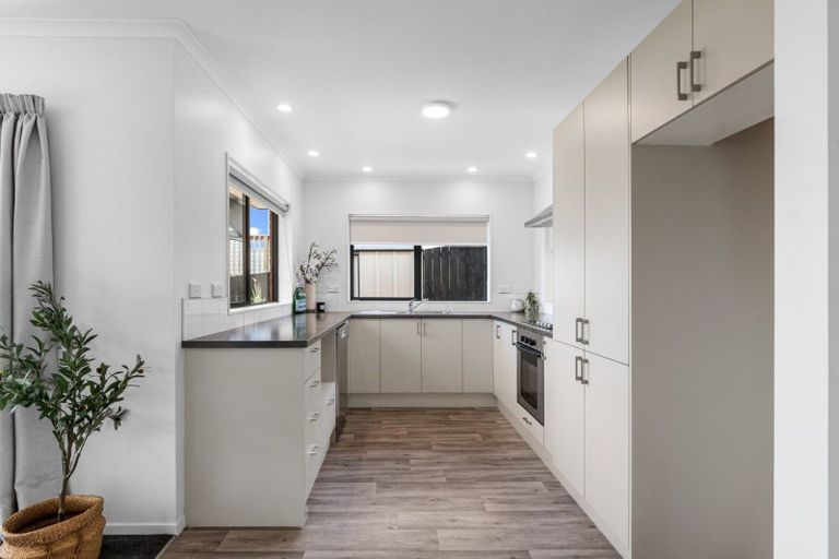 Photo of property in 27 Amy Place, Pyes Pa, Tauranga, 3112