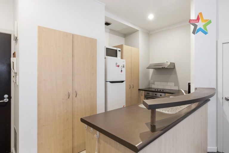 Photo of property in Mendosa Terraces Apartments, 26/9 Ebor Street, Te Aro, Wellington, 6011