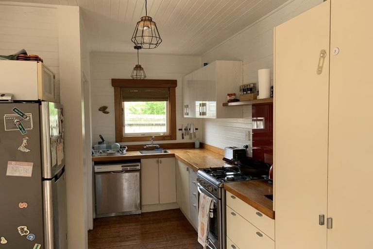 Photo of property in 135 Tipahi Street, Nelson South, Nelson, 7010