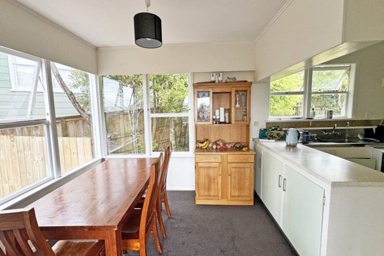 Photo of property in 65 Roseberry Avenue, Birkenhead, Auckland, 0626