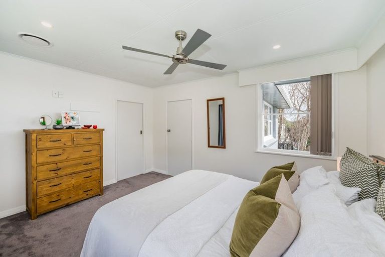 Photo of property in 86a Winara Avenue, Waikanae, 5036