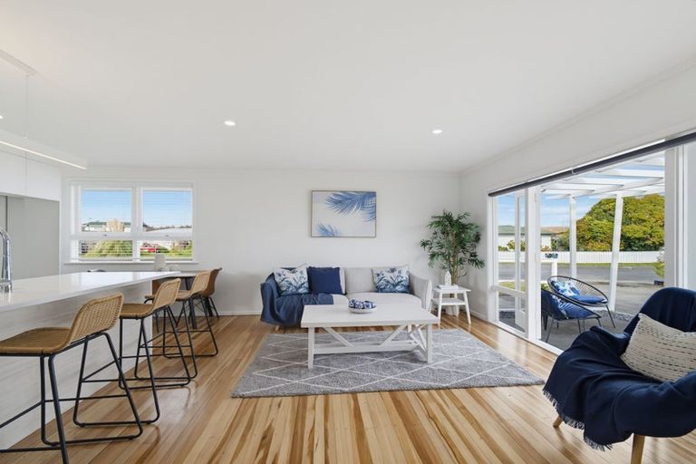 Photo of property in 8 Kauri Street, Taradale, Napier, 4112