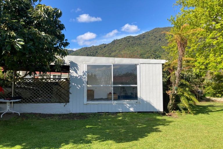 Photo of property in 15 Carlyle Street, Te Aroha, 3320
