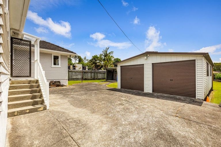 Photo of property in 46 Hepburn Road, Glendene, Auckland, 0602