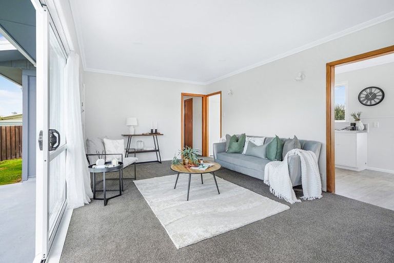 Photo of property in 28 Northolt Road, Fairview Downs, Hamilton, 3214