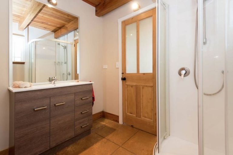 Photo of property in 37a Trelawn Place, Cockle Bay, Auckland, 2014