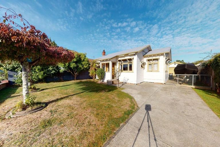 Photo of property in 20 Burns Avenue, Takaro, Palmerston North, 4412