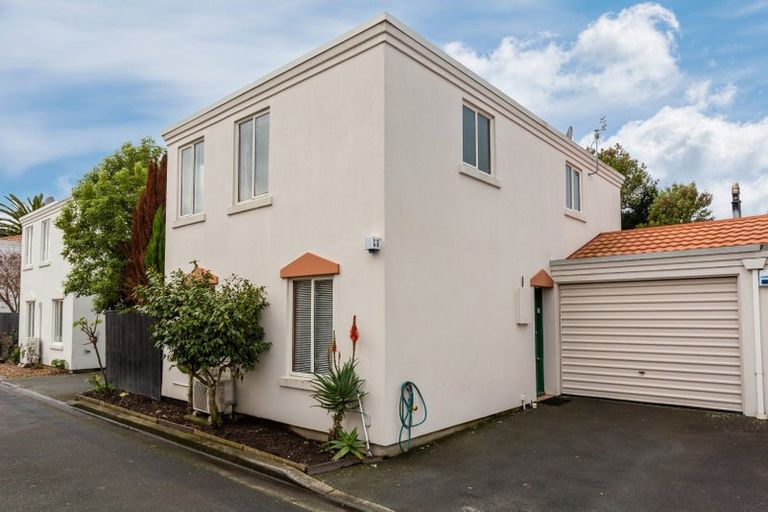 Photo of property in 64b Peverel Street, Riccarton, Christchurch, 8041