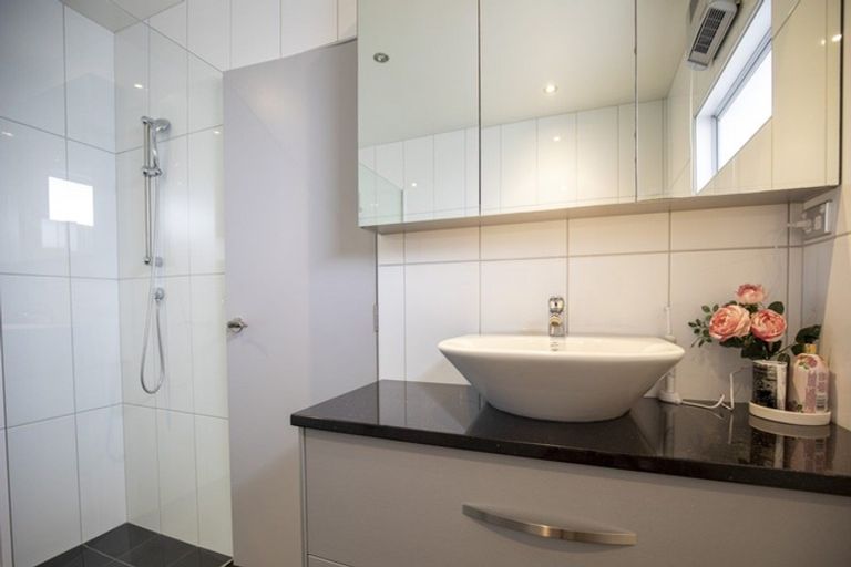 Photo of property in 3 Nihinihi Avenue, Raglan, 3225