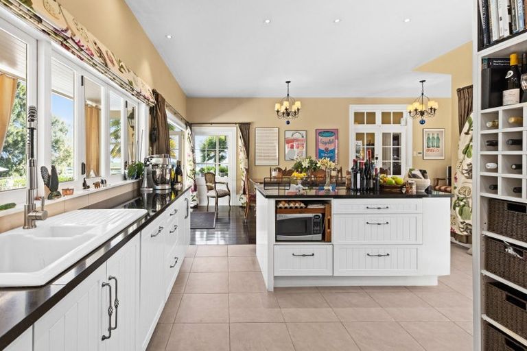 Photo of property in 3519 State Highway 50, Maraekakaho, Hastings, 4171