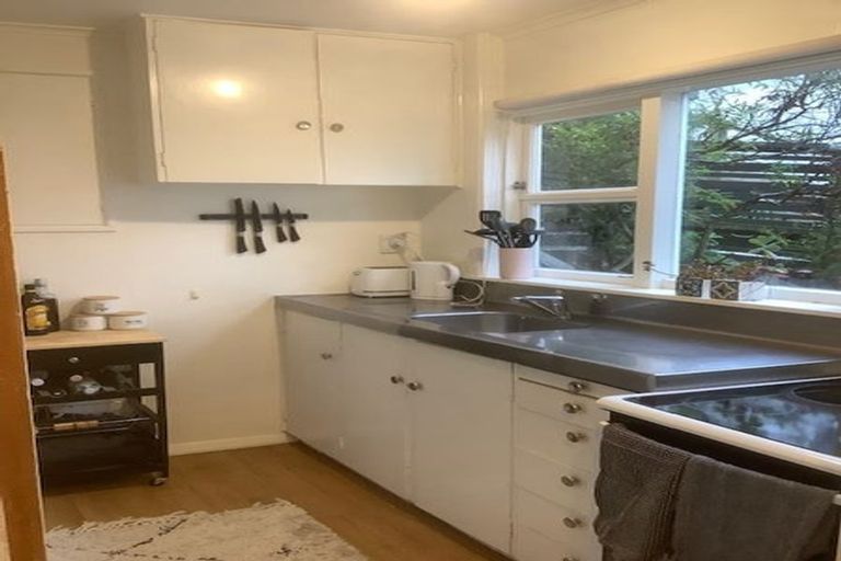 Photo of property in 34 Mana Street, Vogeltown, Wellington, 6021