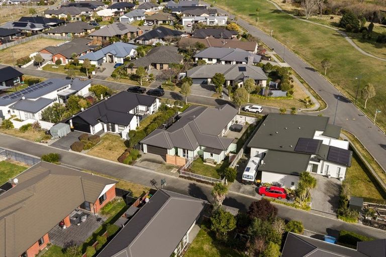 Photo of property in 12 Kawakawa Street, Pegasus, 7612
