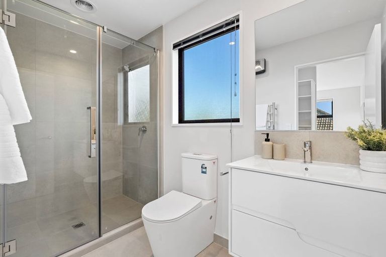 Photo of property in 24d Halliwell Avenue, Papanui, Christchurch, 8052