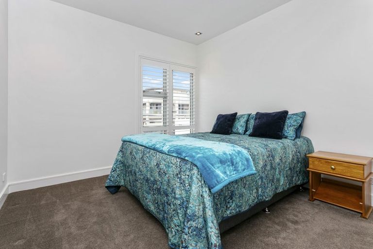 Photo of property in 7/258 Hurstmere Road, Takapuna, Auckland, 0622