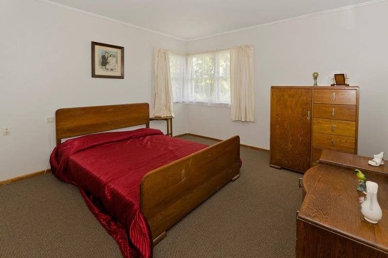 Photo of property in 30 Edinburgh Avenue, Rosehill, Papakura, 2113