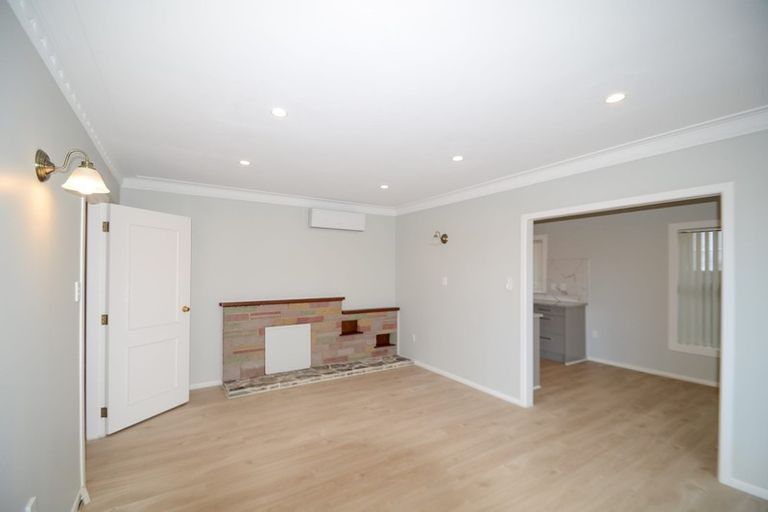 Photo of property in 672 Pakuranga Road, Howick, Auckland, 2010