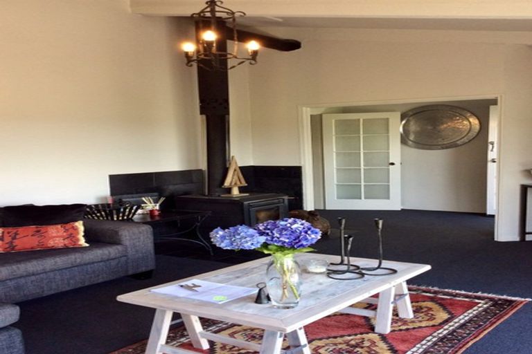 Photo of property in 35 Tremaine Avenue, Two Mile Bay, Taupo, 3330