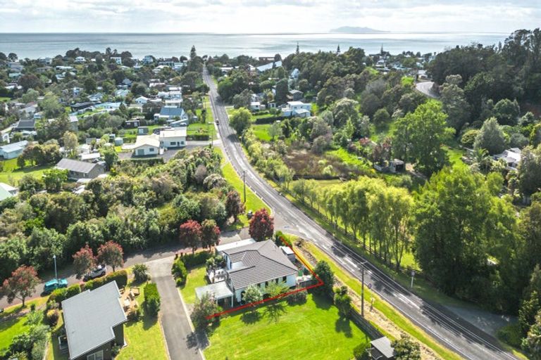 Photo of property in 1 Kingfisher Way, Whiritoa, Whangamata, 3691