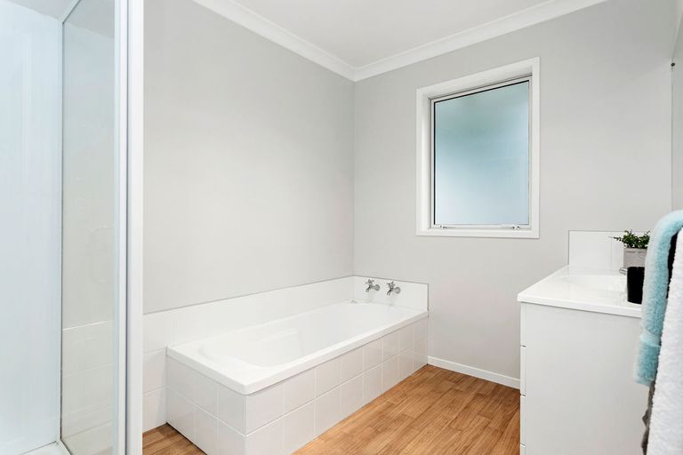 Photo of property in 16 Frame Street, Leamington, Cambridge, 3432