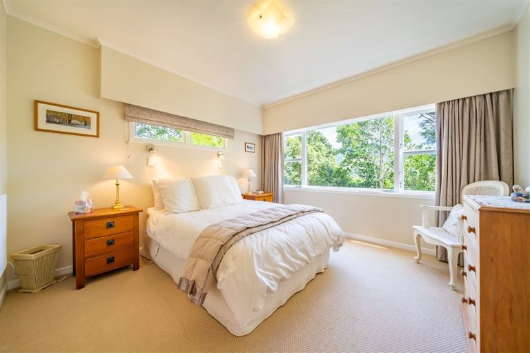 Photo of property in 72a Heretaunga Square, Silverstream, Upper Hutt, 5019