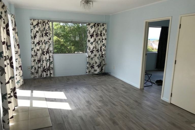 Photo of property in 20/72 Kitchener Road, Milford, Auckland, 0620