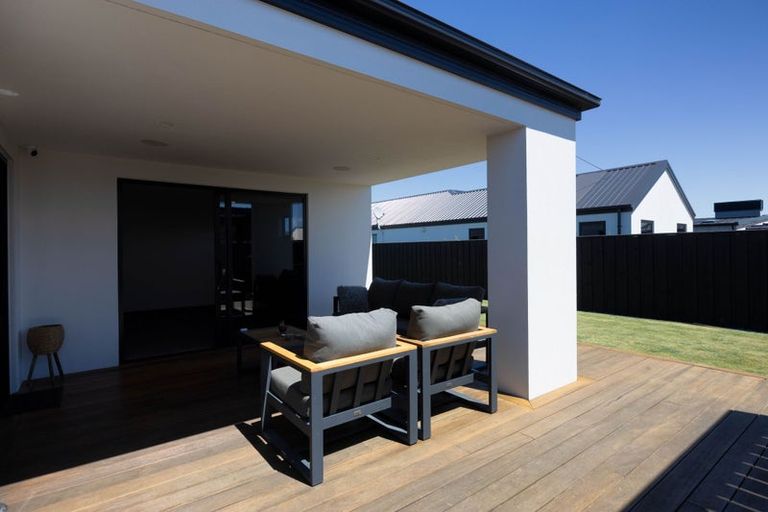 Photo of property in 4 Goldie Drive, Rangiora, 7400