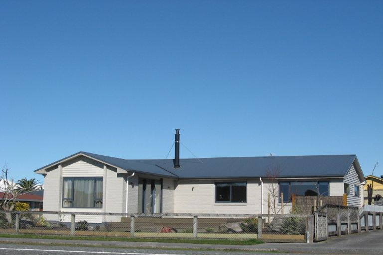 Photo of property in 99 Weld Street, Hokitika, 7810