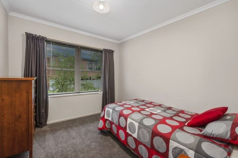Photo of property in 5 Waihora Street, Taupo, 3330