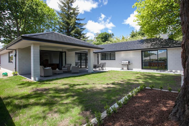 Photo of property in 11 Bronte Place, Leamington, Cambridge, 3432