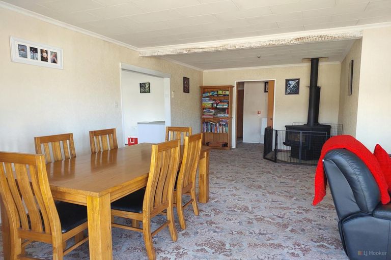 Photo of property in 19 Rugby Street, Waimate, 7924