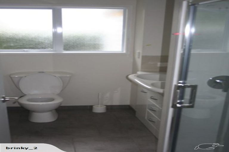 Photo of property in 44 Taylor Road, Mangere Bridge, Auckland, 2022